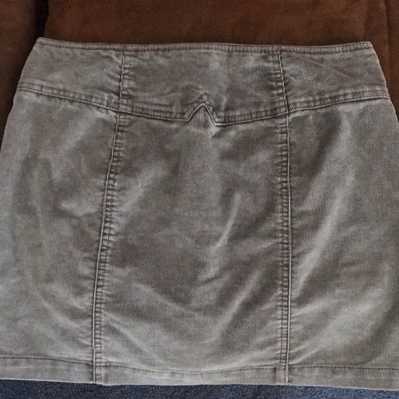 GAP Corduroy skirt - Picture 5 of 5